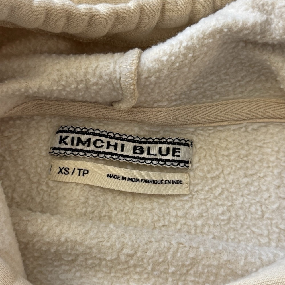 Kimchi Blue UO Marley Cropped Hoodie XS Putty Embroidered Boho Nature - Picture 8 of 11
